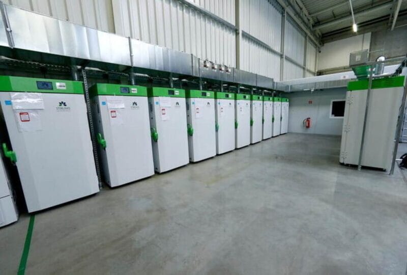 كم نحتاج من اللقاحات لتطعيم سكان العالم 7 RTX8DVQG