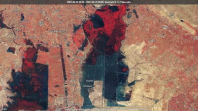 2021-04-15-00 00_2021-04-15-23 59_Sentinel-2_L1C_False_color