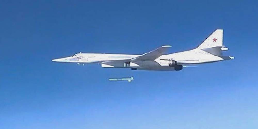 webnew-russian-cruise-missile-launched-from-tu-160