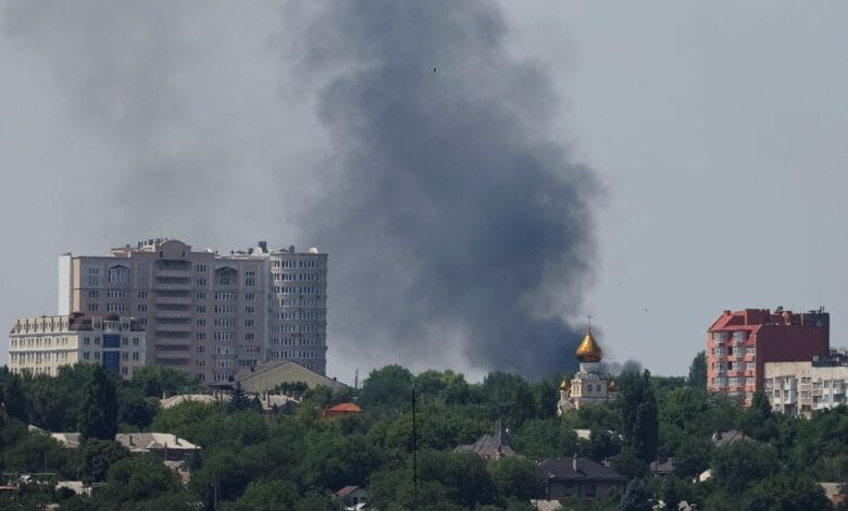 Smoke rises after shelling during Ukraine-Russia conflict in Donetsk, Ukraine July 6, 2022. REUTERS Alexander Ermochenko